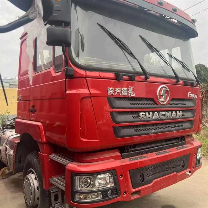 Traktor SHACMAN 4*2